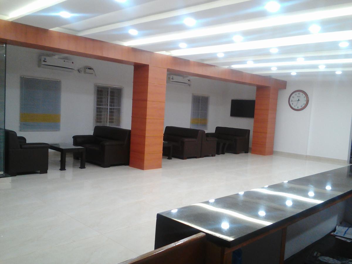 Surag Residency Hotel Tiruchirappalli Exterior photo