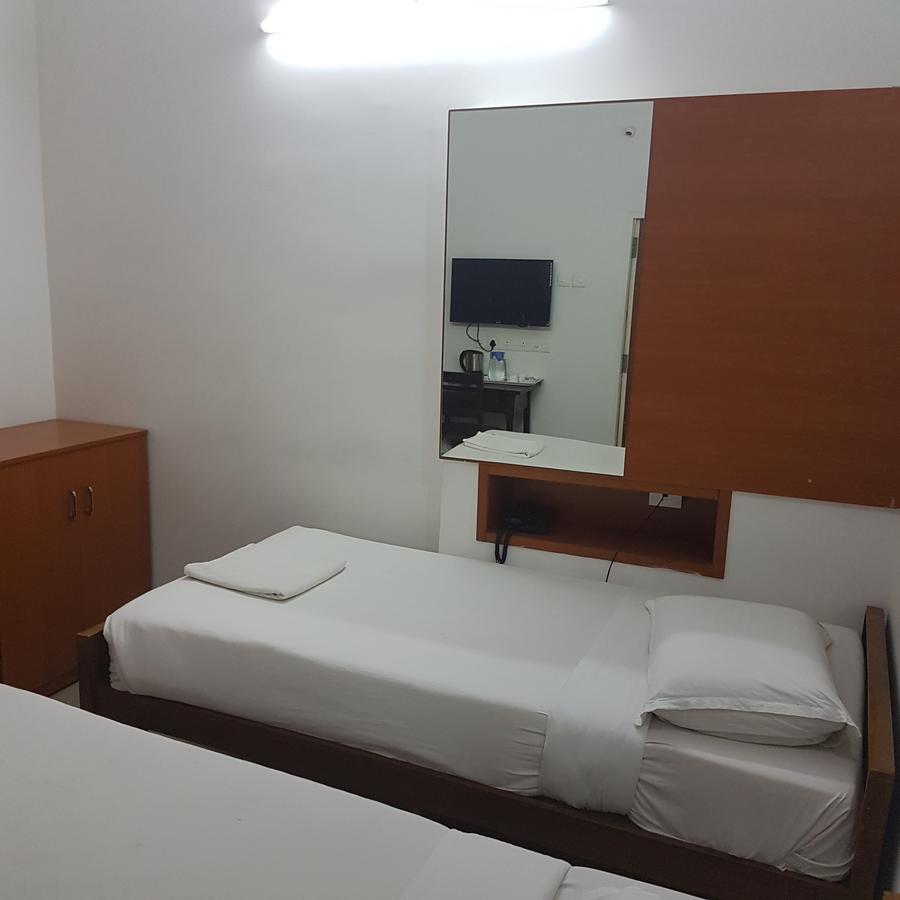 Surag Residency Hotel Tiruchirappalli Exterior photo